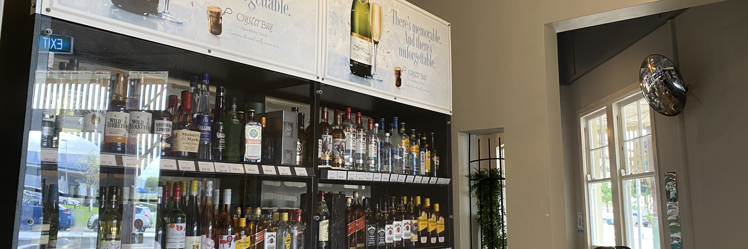 Barrier Reef Hotel Bottle Shop